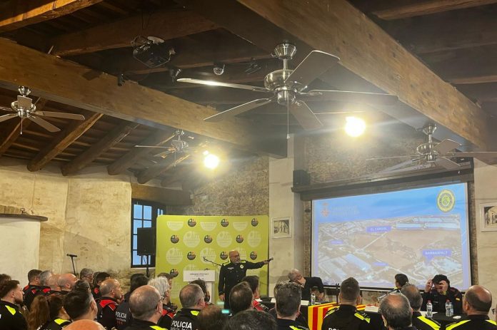 250409 Xerrada policia Ametlla Valles
